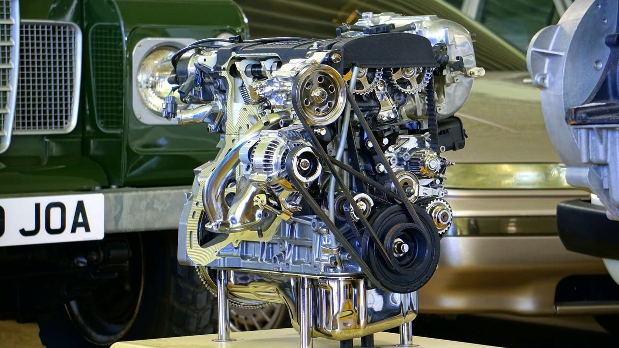 Petrol and Diesel Engine: How do they differ?