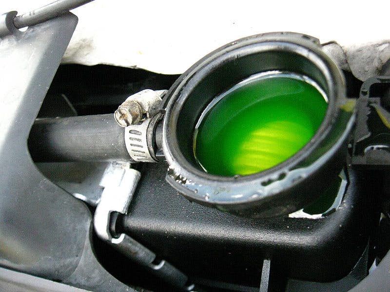 Coolant Liquid: What do the different colors mean?
